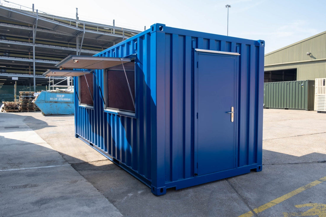 20-voet zeecontainer met dubbel serviceluik