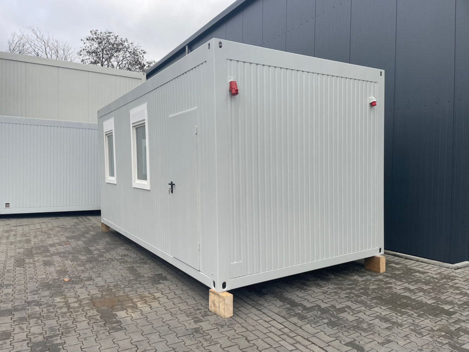 Kantoorcontainer 6.055 x 2.500